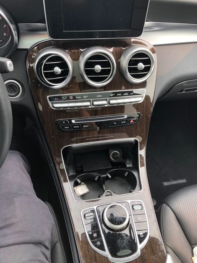 【佳德汽車】BENZ GLC300  第6張相片