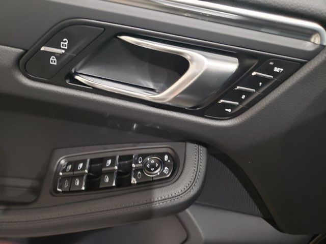【佳德汽車】Porsche MACAN  第5張相片