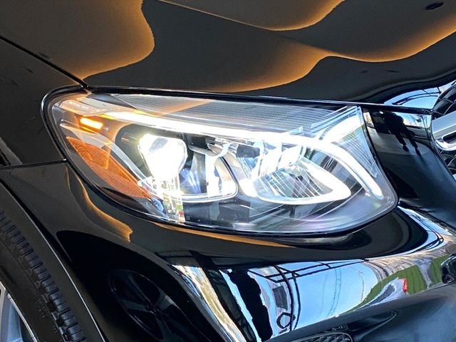 【佳德汽車】BENZ GLC300  第2張相片
