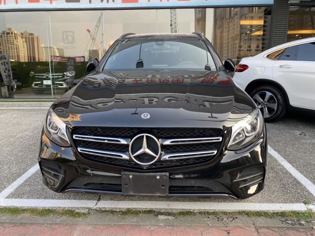 BENZ GLC300  第1張相片