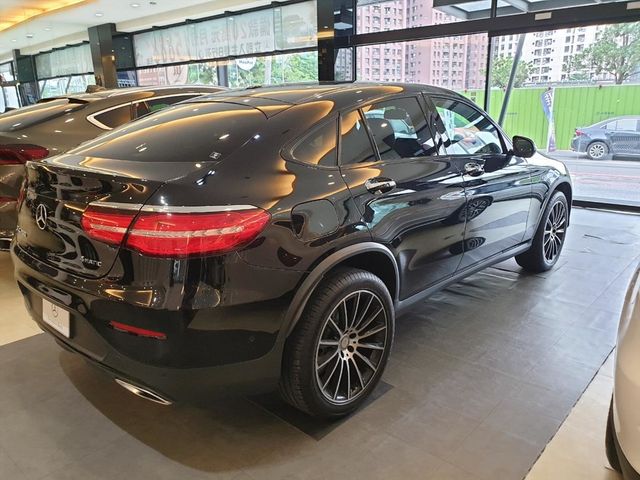 【佳德汽車】BENZ GLC300  第2張相片