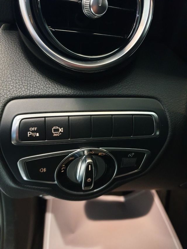 【佳德汽車】BENZ GLC300  第7張相片