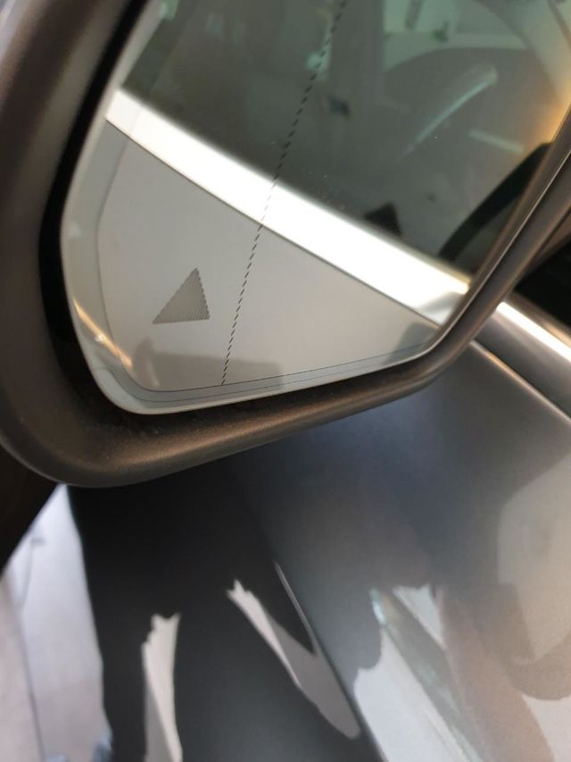 【佳德汽車】BENZ GLC200  第3張相片