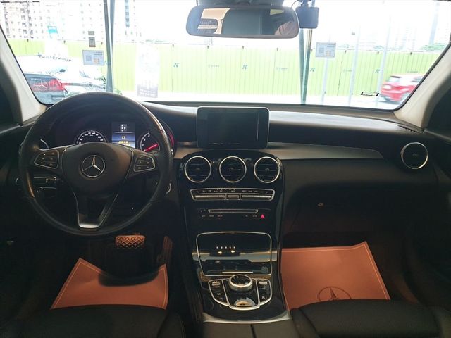 【佳德汽車】BENZ GLC200  第4張相片