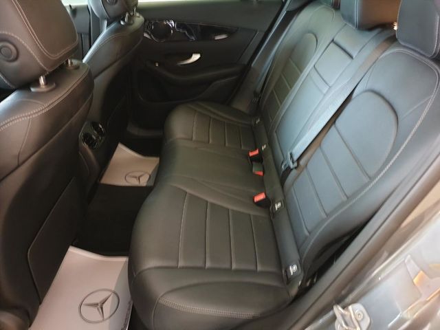 【佳德汽車】BENZ GLC200  第6張相片