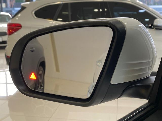 【佳德汽車】BENZ GLB250W4  第8張相片
