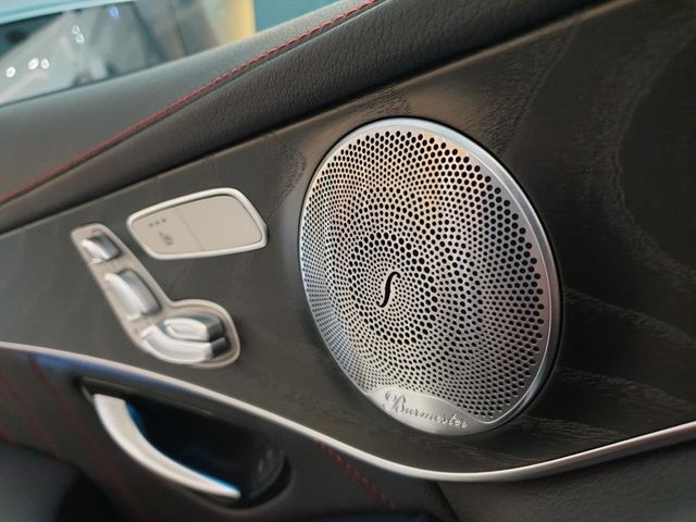 【佳德汽車】BENZ GLC43  第5張相片