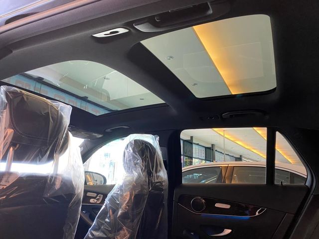 【佳德汽車】BENZ GLC300  第8張相片