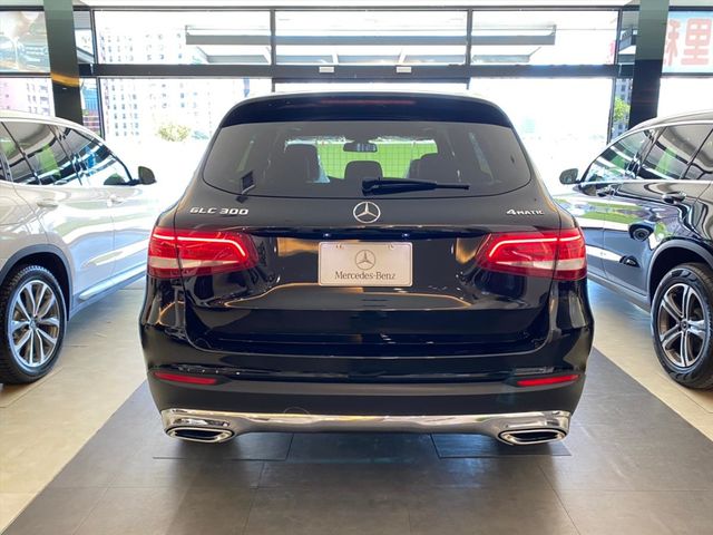 【佳德汽車】BENZ GLC300  第3張相片