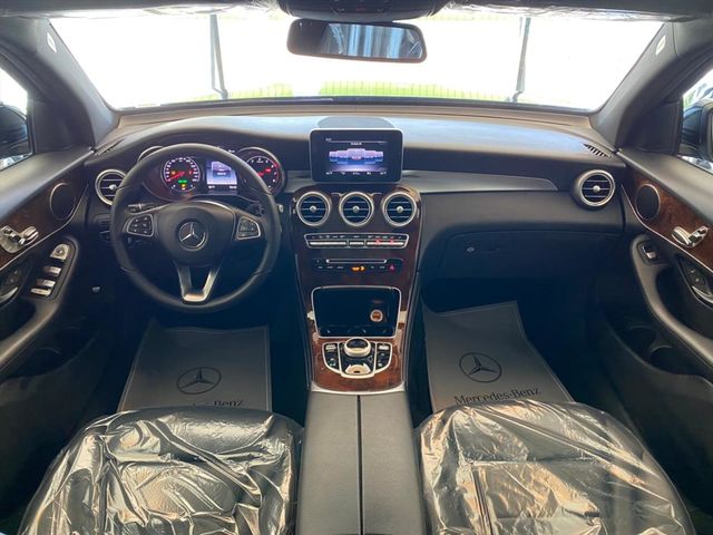 【佳德汽車】BENZ GLC300  第4張相片