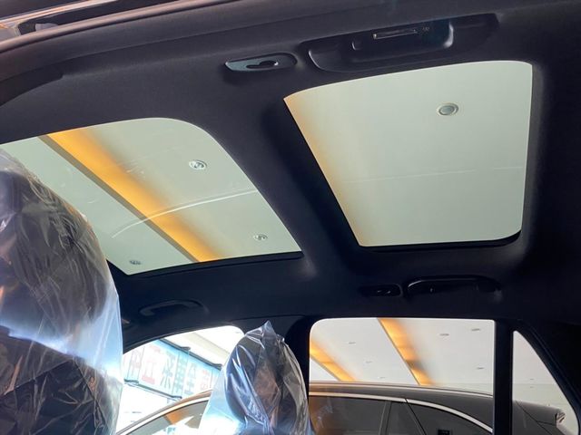 【佳德汽車】BENZ GLC300  第10張相片