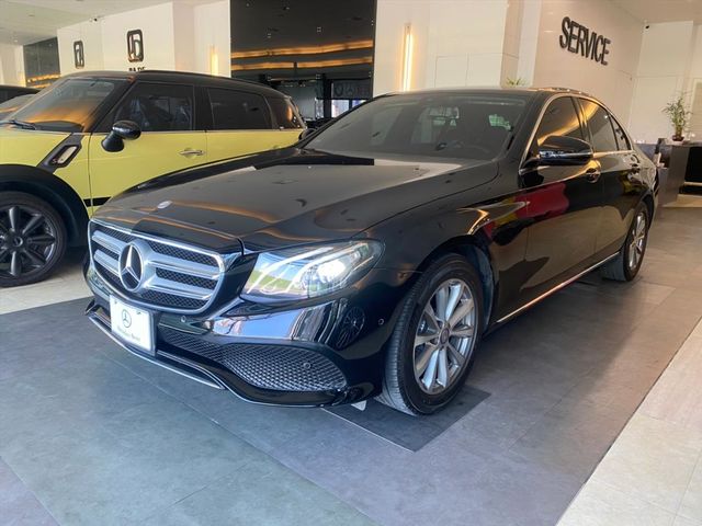 【佳德汽車】BENZ E220D  第1張相片