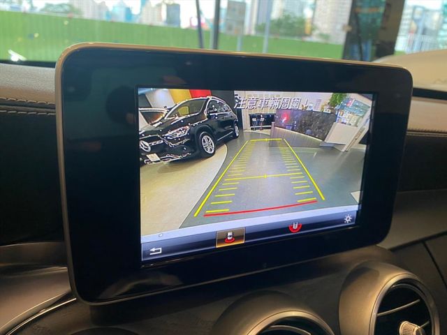 【佳德汽車】BENZ C300  第6張相片