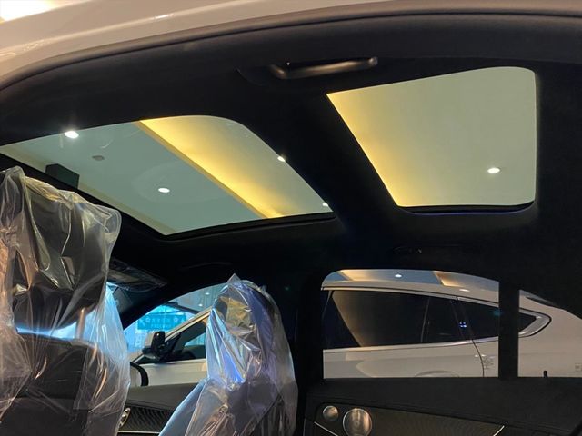 【佳德汽車】BENZ C300  第7張相片