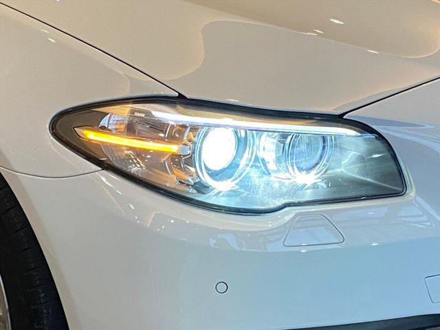 【佳德汽車】BMW 528I  第2張相片