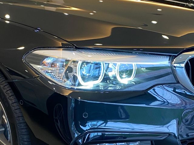【佳德汽車】BMW 520I  第2張相片