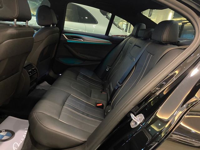 【佳德汽車】BMW 520I  第9張相片