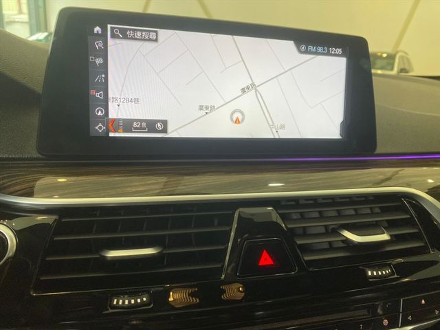 【佳德汽車】BMW 530I  第6張相片