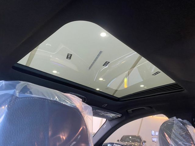 【佳德汽車】BMW 530I  第7張相片