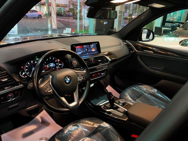 【佳德汽車】BMW X3 30i  第4張相片