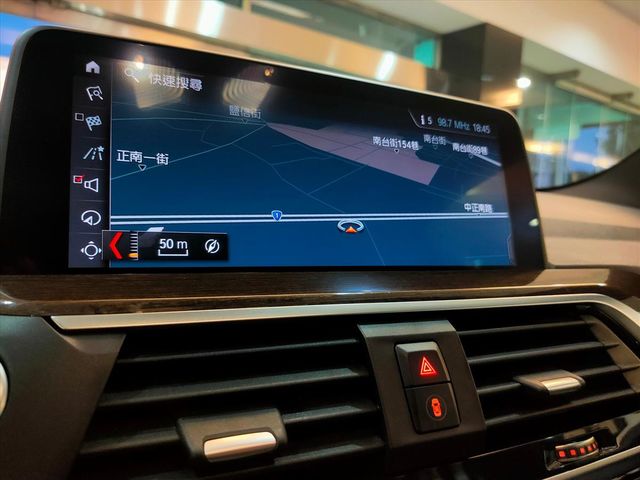 【佳德汽車】BMW X3 30i  第5張相片