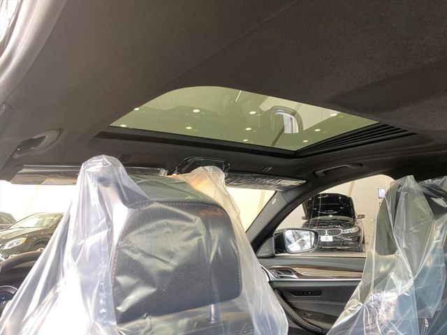 【佳德汽車】BMW 530XI  第5張相片