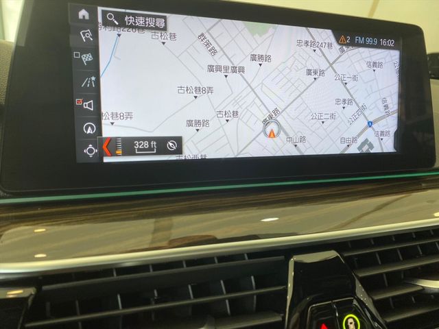 【佳德汽車】BMW 530XI  第7張相片
