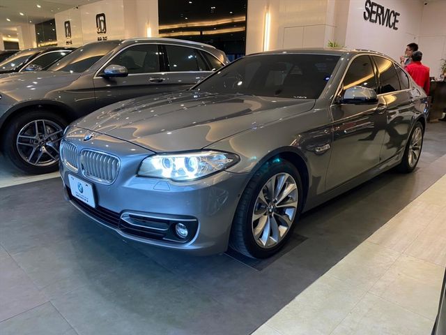 【佳德汽車】BMW 520i  第1張相片