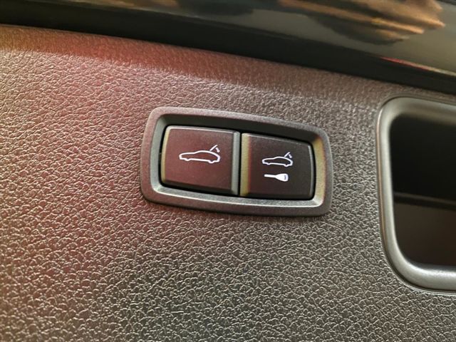 【佳德汽車】Porsche MACAN  第8張相片