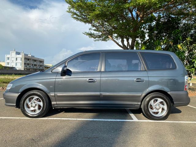現代TRAJET 柴油2.0七人座休旅車  第14張相片