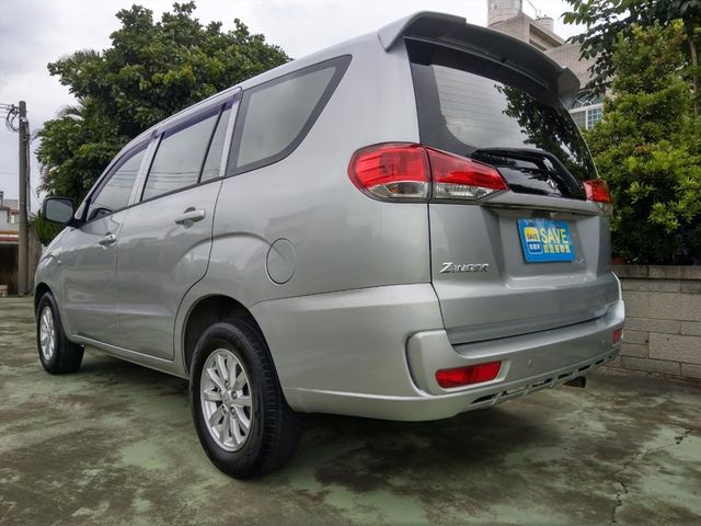 2017年中華勁歌ZINGER商務車  第2張相片