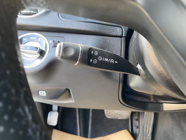 c180 1.6 雙門房車  第8張相片