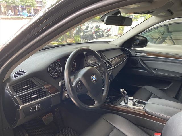 可全貸 E70 X5 3.0  第5張相片