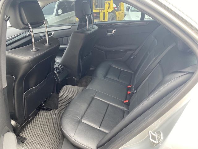 全貸 W212 賓士 E250 1.8  第4張相片