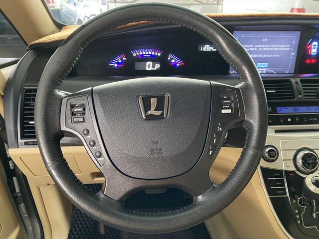實車實價 0頭款 納智捷mpv 七人座  第9張相片