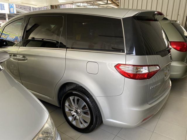 實車實價 0頭款 納智捷mpv 七人座  第14張相片