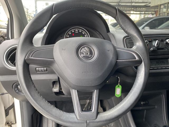 SKODA CITYGO1.0小車好停車  第6張相片