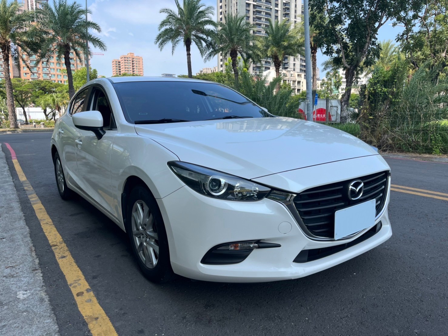 2018年MAZDA 3 尊榮進化 免鑰匙 2.0  第1張相片