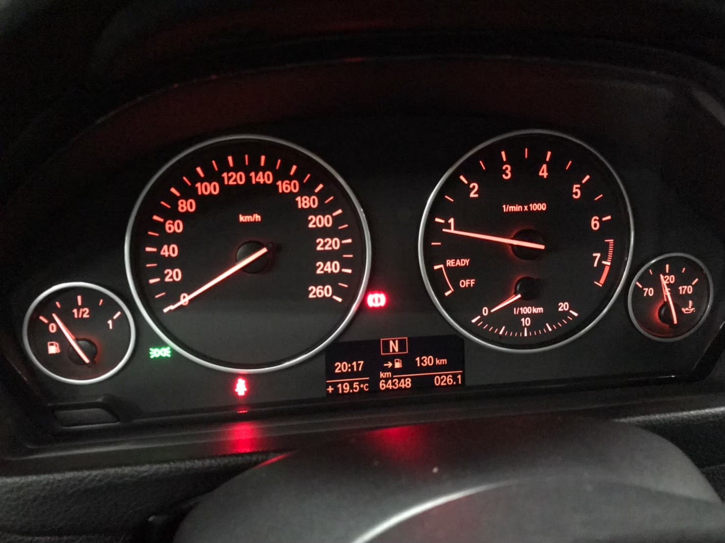2014年BMW 316 漂亮一手車 里程少 總代理  第4張相片