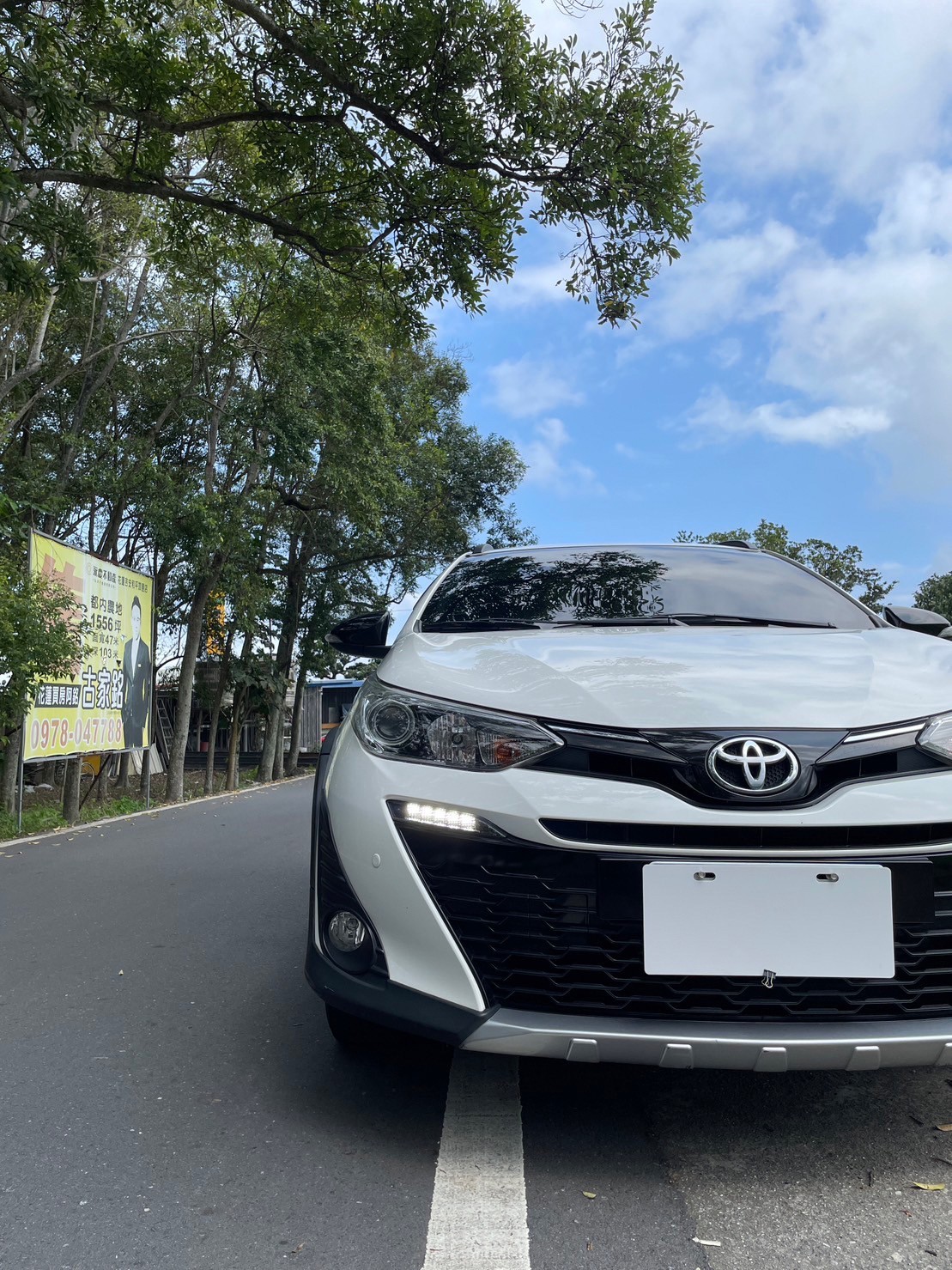 2019年Yaris Cross豪華 跑5萬 一手女用車  第4張相片