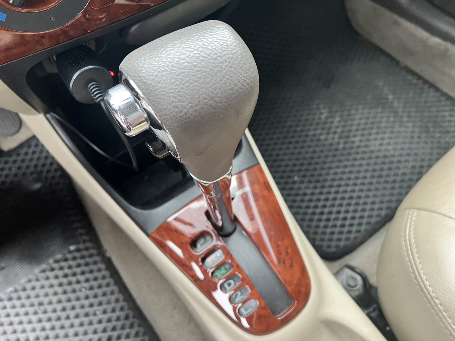2005年TOYOTA VIOS 便宜代步車  第9張相片