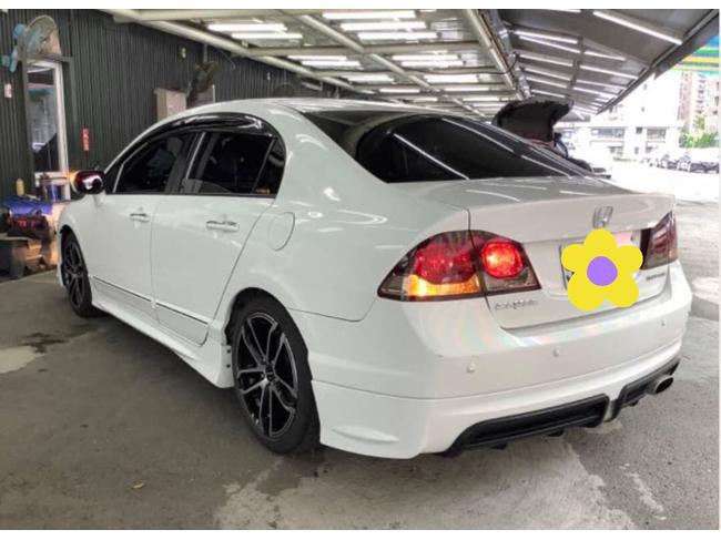 Honda Civic 1.8 VTi-S 2011  第2張相片