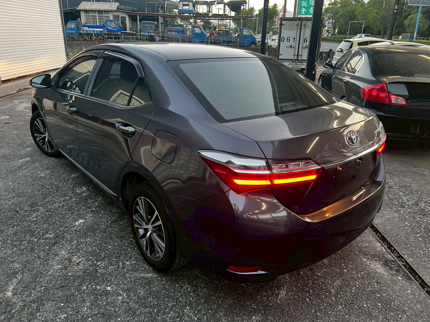 TOYOTA Corolla Altis 2017  第6張相片