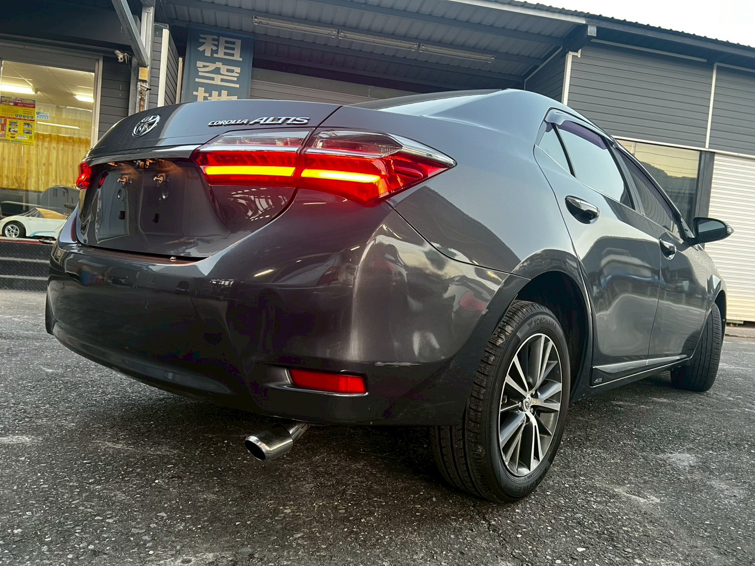 TOYOTA Corolla Altis 2017  第7張相片