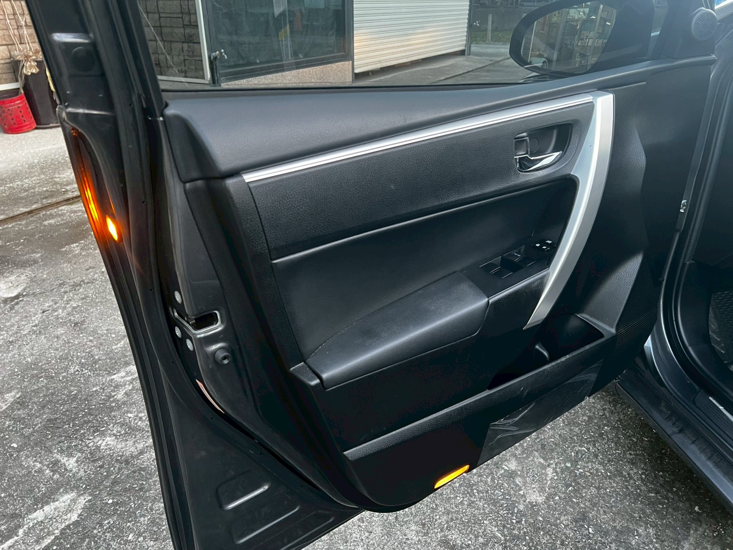 TOYOTA Corolla Altis 2017  第8張相片