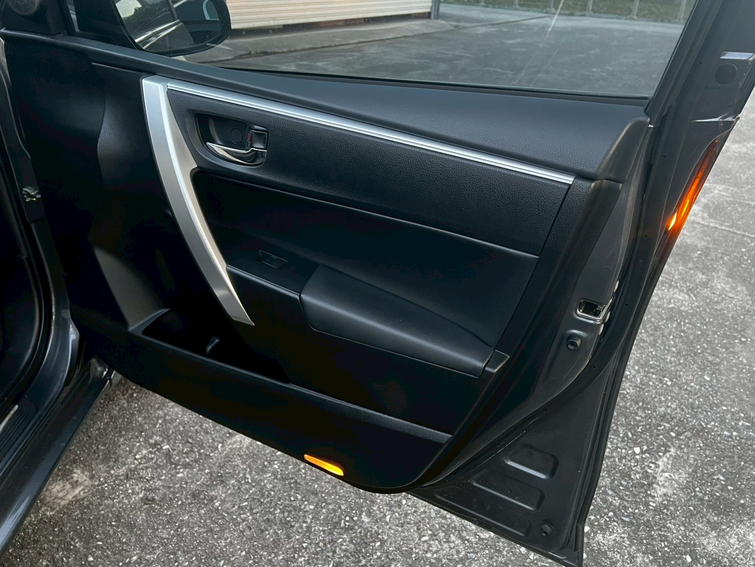 TOYOTA Corolla Altis 2017  第11張相片