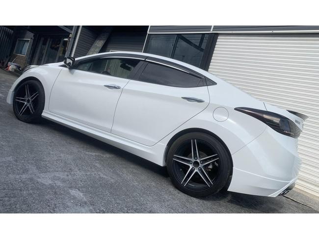 HYUNDAI Elantra (2014)  第2張相片