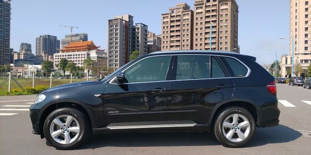 BMW X5 xDrive35i領航版  第3張相片