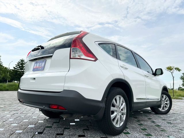 2013年本田CR-V2.0 一手車  第25張相片