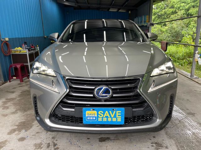 LEXUS NX300H  第2張相片